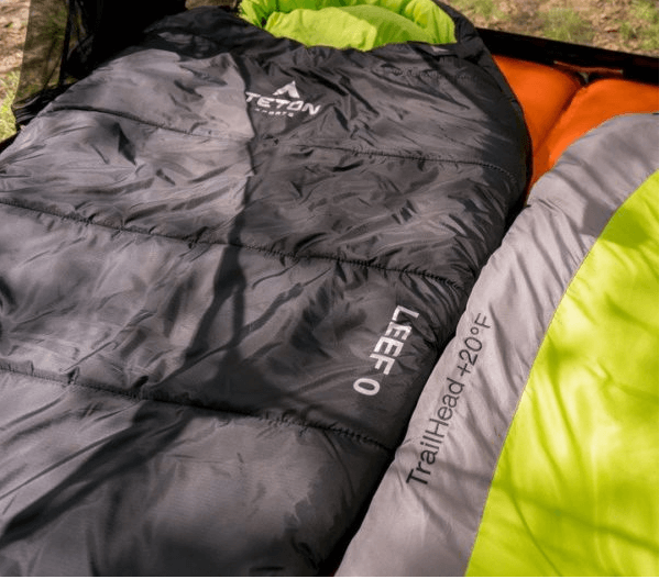 mummy-shaped zero dergee sleeping bag