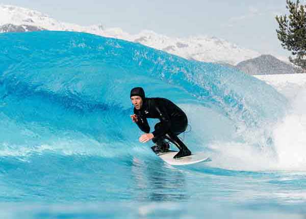 Les Elfes summer camp - Alaia Bay surfing in sion